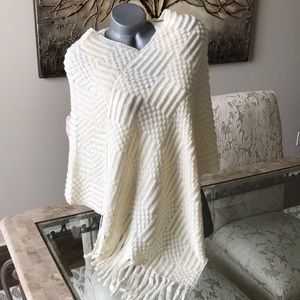 INC International Concepts Poncho